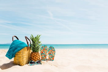 beach-background-with-beach-elements-and-copyspace_23-2147836084