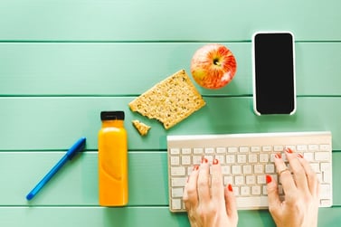 healthy-food-concept-with-keyboard_23-2147803036